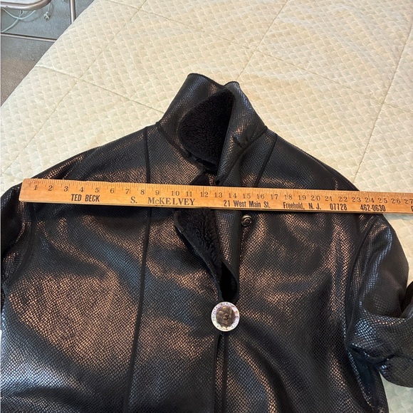 Vintage 90s Fendi Pellicce Moda Pronto Black Oversized Shearling Coat Size 38 M - Picture 16 of 17